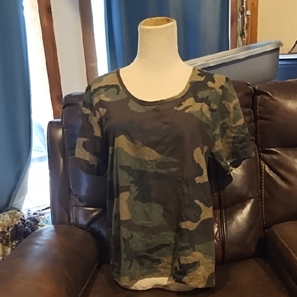 Lady Belle Camo T-Shirt